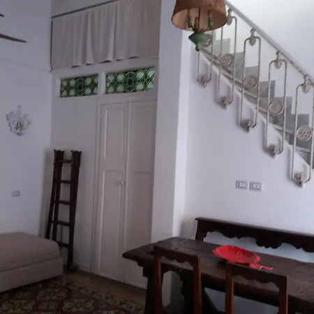 Casa Tipica Carlofortina 度假居 *